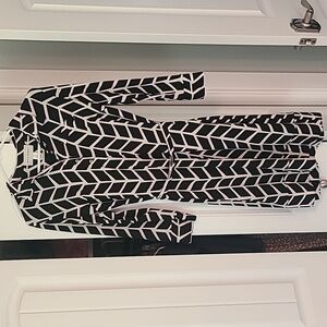 Donna Morgan black and white dress